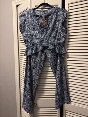 Fancyinn Navy & White Printed 2 piece set.